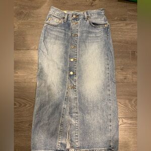 Levi’s long jean skirt